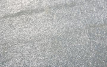 Gabhsann Bho Dheas laminate fibreglass or shingles?