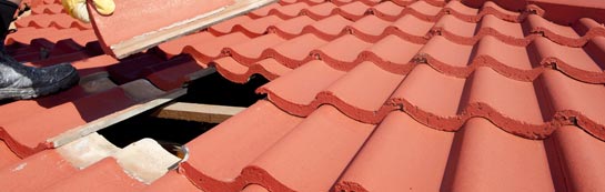 compare Gabhsann Bho Dheas roof repair quotes