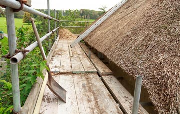 advantages of Gabhsann Bho Dheas thatch roofing