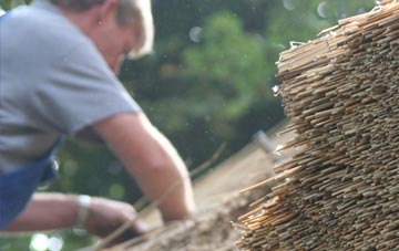 professional Gabhsann Bho Dheas thatchers